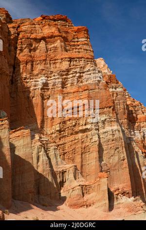 Les falaises rouges, Red Rock Canyon State Park, Californie Banque D'Images