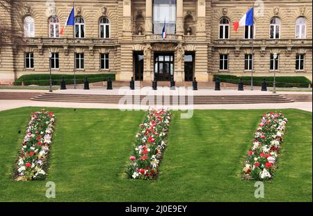 Le Palais du Rhin à Strasbourg, un ancien palais impérial devenu un monument historique et administratif. Banque D'Images