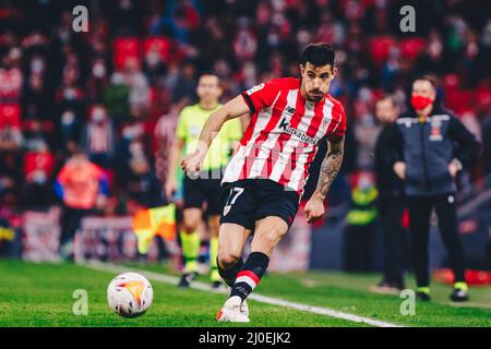 Bilbao, pays basque, Espagne. 19th mars 2022. YURI BERCHICHE (17) du club d'athlétisme passant le ballon pendant le match de la Liga Santander entre le club d'athlétisme et Getafe CF au stade de San Mames. Crédit : ZUMA Press, Inc./Alay Live News Banque D'Images