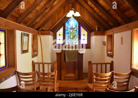 La plus petite église d'Amérique (Chapelle du Christ du Parc de la mémoire) à Townsend, Géorgie Banque D'Images