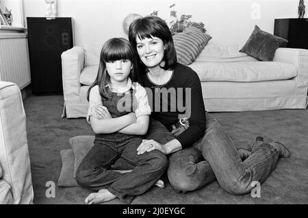 L'actrice Judy Loe avec sa fille Katie Beckinsale. 5th octobre 1979. Banque D'Images