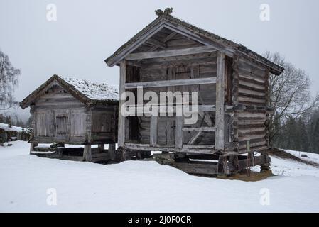 Le musée Vest-Telemark expose d'anciennes fermes de Telemark en Norvège. Banque D'Images