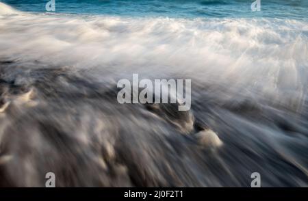 L'eau de mer vagues laiteuse fond d'eau Banque D'Images