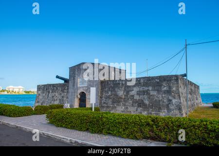 Fort Montagu était une fortification historique construite en 1789 par des Britanniques dans le centre-ville de Nassau, New Providence Island, Bahamas. Banque D'Images