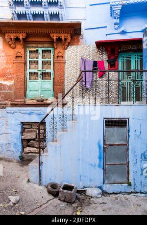 Maison indienne traditionnelle avec murs colorés Banque D'Images