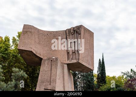 Madrid, Espagne - 16 octobre 2021 : Jardines del Descubrimiento ou Discovery of America Garden. Le parc est dédié à la découverte de l'Amérique dans le Banque D'Images