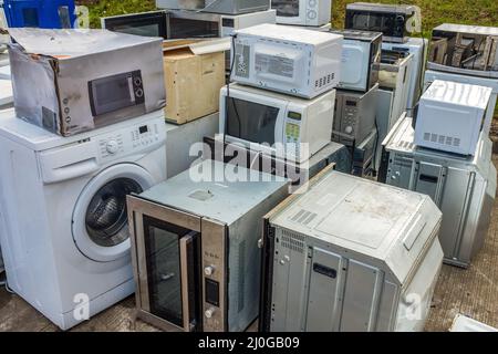 Appareils ménagers dans Un centre de recyclage Banque D'Images