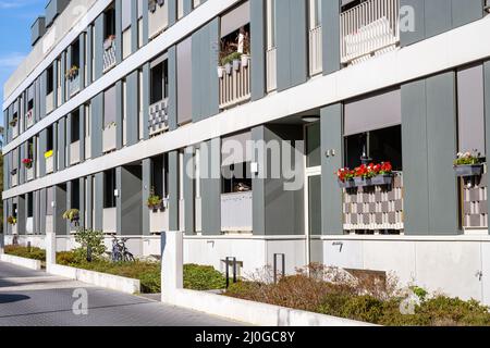 Maisons d'appartements modernes vues à Berlin, Allemagne Banque D'Images