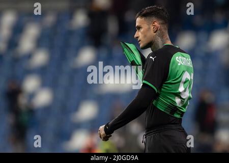Reggio Emilia, Italie. 18 mars 2022. Gianluca Scamacca, de l'US Sassuolo, regarde pendant la série Un match entre Sassuolo et Spezia au stade Mapei le 18 mars 2022. Crédit: Ciancaphoto Studio/Alamy Live News Banque D'Images