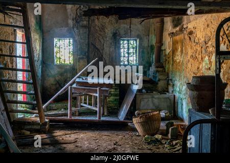 Village abandonné par les pêcheurs à Hong Kong Banque D'Images