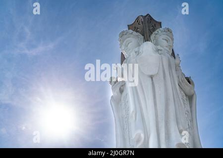 Le Temple Nanshan - temple bouddhiste à Sanya, province de Hainan en Chine. La statue de Guan Yin de la mer du Sud de Sanya Banque D'Images