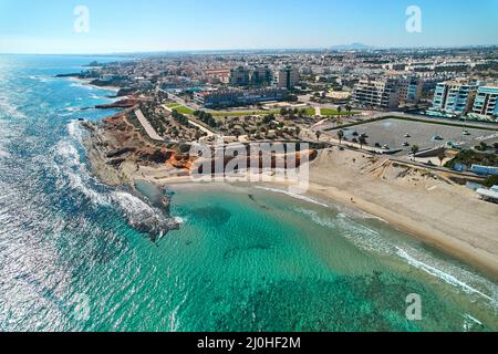 Vue sur la plage de Mil Palmeras, province d'Alicante, Espagne Banque D'Images