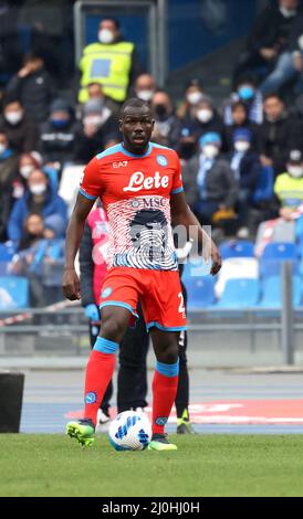 Naples, Campanie, Italie. 19th mars 2022. Au cours de la série italienne Un match de football SSC Napoli vs AC Udinese sur Marce 19, 2022 au stade Diego Armando Maradona à Naples.in photo: Kolidou Koulibaly (Credit image: © Fabio Sasso/ZUMA Press Wire) Banque D'Images