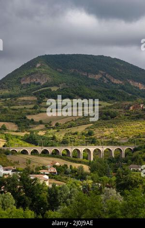 Paysage près de Compeyre, midi-Pyrénées, Département Aveyron, France Banque D'Images