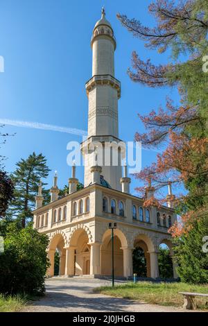 Minaret dans le quartier de Valtice Lednice, République tchèque Banque D'Images