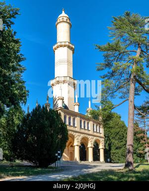 Minaret dans le quartier de Valtice Lednice, République tchèque Banque D'Images