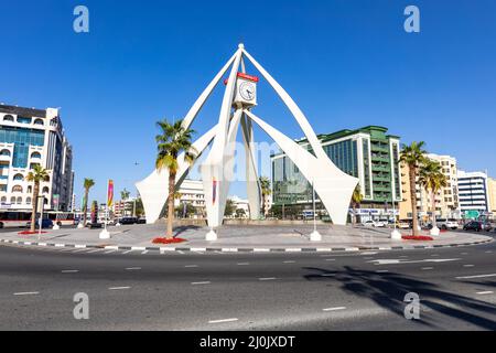 Deira horloge tour rond-point, un vieux point de repère de Dubaï construit en 1965. Émirats arabes Unis. Moyen-Orient. Banque D'Images