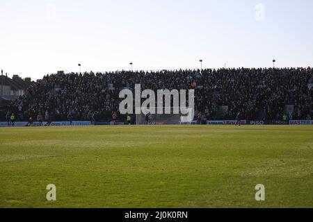 GILLINGHAM, ROYAUME-UNI. 19th MARS Une fin emballée lors du match Sky Bet League 1 entre Gillingham et Sheffield mercredi au MEMS Priestfield Stadium, à Gillingham, le samedi 19th mars 2022. (Credit: Tom West | MI News) Credit: MI News & Sport /Alay Live News Banque D'Images