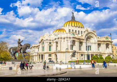 Magnifique palais des beaux-arts, chef-d'œuvre architectural à Mexico. Banque D'Images