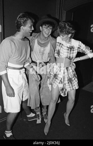 Martin Kemp, Steve Strange et ami à la machine à musique dans la ville de Camden à Londres. 26th juin 1982. Banque D'Images