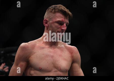 LONDRES, ROYAUME-UNI. 19th MARS Dan Hooker coupe une figure défaite après sa défaite à Arnold Allen pendant la nuit de combat 204 de l'UFC à l'arène O2, Greenwich, le samedi 19th mars 2022. (Crédit : Kieran Riley | INFORMATIONS MI) crédit : INFORMATIONS MI et sport /Actualités Alay Live Banque D'Images