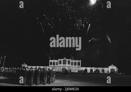 Le feu d'artifice a été observé par un demi-million de personnes à Hyde Park à Londres, devant le mariage royal. 28th juillet 1981. Banque D'Images