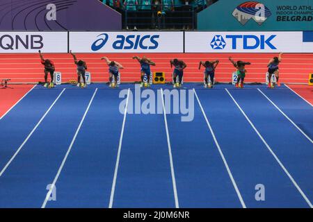 Belgrade, Serbie. 19th mars 2022. Les athlètes participent à la finale masculine de 60m aux Championnats du monde d'athlétisme en salle Belgrade 2022 à Stark Arena, Belgrade, Serbie, le 19 mars 2022. Credit: Shi Zhongyu/Xinhua/Alay Live News Banque D'Images