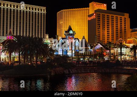 LAS VEGAS, NEVADA, Etats-Unis - AOÛT 3 : vue vers Harrahs à Las Vegas, Nevada, Etats-Unis le 3 août 2011 Banque D'Images