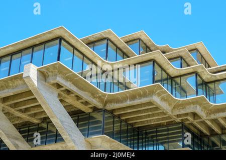 La bibliothèque Geisel est le bâtiment principal de la bibliothèque de San Diego de l'Université de Californie. Banque D'Images