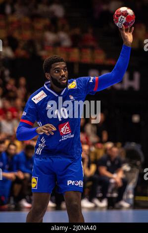 Herning, Danemark. 19th mars 2022. Dika Mem (10) de France vu lors du match de Norlys Golden League 2022 entre la France et la Norvège à Jyske Bank Boxen à Herning. (Photo Credit: Gonzales photo/Alamy Live News Credit: Gonzales photo/Alamy Live News Banque D'Images