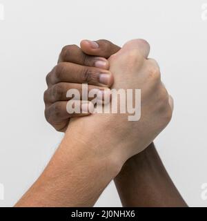 Les mains multiraciales se rassemblent (1) . Haute qualité et résolution magnifique concept de photo Banque D'Images