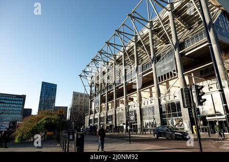 Newcastle upon Tyne UK - 8th janvier 2020 : extérieur du terrain de football de St James Park au centre-ville de Newcastle. Support Gallowgate Banque D'Images