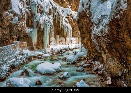 Gorge de Partnach en hiver Banque D'Images