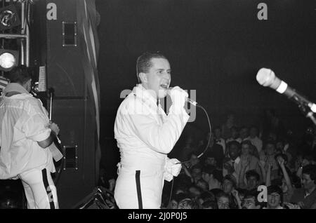 Frankie va à Hollywood, se produisant à Washington pendant leur tournée américaine. 8th novembre 1984. Banque D'Images