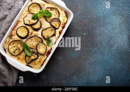 Plat grec Moussaka de l'espace de copie ci-dessus Banque D'Images