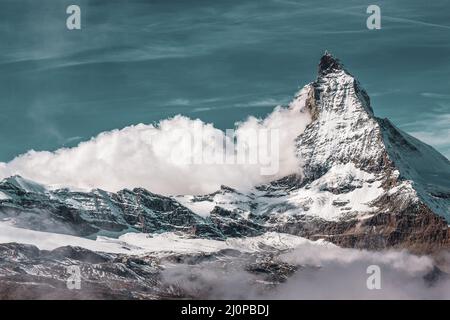 Vue sur le Cervin, l'une des plus hautes montagnes des Alpes. Banque D'Images