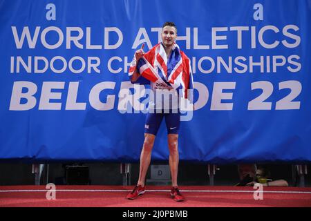 Belgrade, Serbie. 20th mars 2022. Marc Scott, de Grande-Bretagne, célèbre après les 3000m hommes des Championnats du monde d'athlétisme en salle Belgrade 2022 à Stark Arena, Belgrade, Serbie, le 20 mars 2022. Credit: Zheng Huansong/Xinhua/Alay Live News Banque D'Images