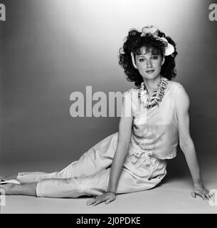 Judi Trott actrice, qui stars comme Lady Marian dans Robin de Sherwood, une production HTV. Studio Pix 14 mai 1984. Banque D'Images