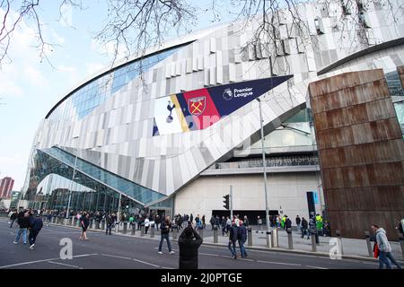 Londres, Royaume-Uni. 20th mars 2022. Vue générale à l'extérieur du sol avant le match de la Premier League au Tottenham Hotspur Stadium, Londres. Crédit photo à lire: Kieran Cleeves/Sportimage crédit: Sportimage/Alay Live News Banque D'Images