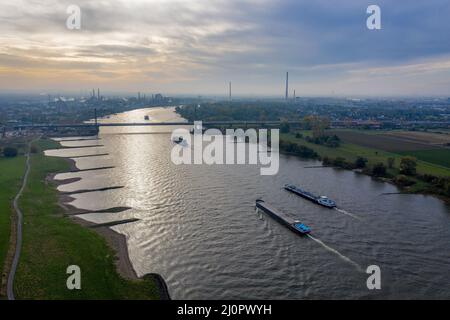 Vue panoramique sur le pont du Rhin Leverkusen. Banque D'Images