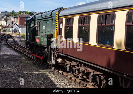 PAIGNTON DEVON, Royaume-Uni - JUILLET 28 : moteur diesel D3014 Samson de classe 08 de la BR à Paignton Devon le 28 juillet 2012. Un seul non identifi Banque D'Images