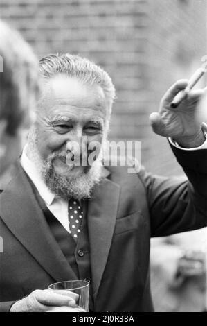 Ramon Castro, frère du célèbre Fidel Castro (qui était à l'époque président de Cuba). Ramon est représenté, lors d'une réception à l'ambassade de Cuba. 8 Juillet 1984 Banque D'Images