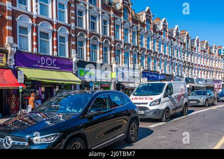 LONDRES, Royaume-Uni - 19 MARS 2022 : Muswell Hill est un quartier de banlieue de l'arrondissement de Londres de Haringey. Banque D'Images