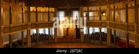 Vue panoramique de la salle de bains de merlan de la maison de Galata Mawlawi ou de Galata Mevlevihanesi à Istanbul. Istanbul Turquie - 12.28.2021 Banque D'Images