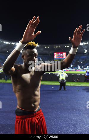 Rome, Italie , 20th mars , 2022 photographié de gauche à droite, Tammy Abraham d'AS Roma célébrant la victoire à la fin du match Pendant le football série A match Roma / Lazio crédit: Massimo Insabato / Alay Live News Banque D'Images