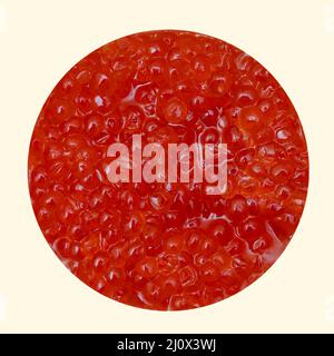 Fresh caviar rouge sur fond blanc. Texture naturelle. Produits de la mer. Banque D'Images