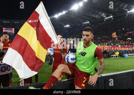 Rome, Italie. 20th mars 2022. Lorenzo Pellegrini d'AS Roma célébrant la victoire à la fin du match pendant le football série A match, Stadio Olimpico, AS Roma v Lazio, 20th mars 2022 Fotografo01 crédit: Agence de photo indépendante/Alamy Live News Banque D'Images