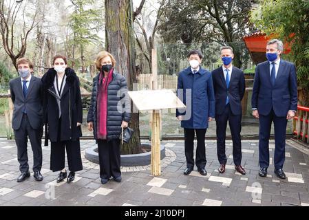 Madrid, Espagne. 21st mars 2022. La reine Sofia et Isabel Diaz Ayuso participent à l'anniversaire 50th du zoo de Madrid, le 21 mars 2022 crédit: CORDO PRESS/Alay Live News Banque D'Images