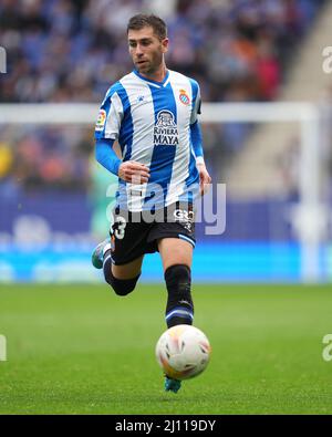 Adrian Embarba du RCD Espanyol lors du match de la Liga entre le RCD Espanyol et le RCD Mallorca a joué au stade RCDE le 20 mars 2022 à Barcelone, Espagne. (Photo de PRESSINPHOTO) Banque D'Images