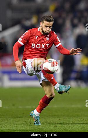 NOTTINGHAM, Royaume-Uni Philip Zinkernagel de Nottingham Forest contrôle le ballon lors du match de la coupe FA entre Nottingham Forest et Liverpool au City Ground, Nottingham, le dimanche 20th mars 2022. (Credit: Jon Hobley | MI News) Credit: MI News & Sport /Alay Live News Banque D'Images